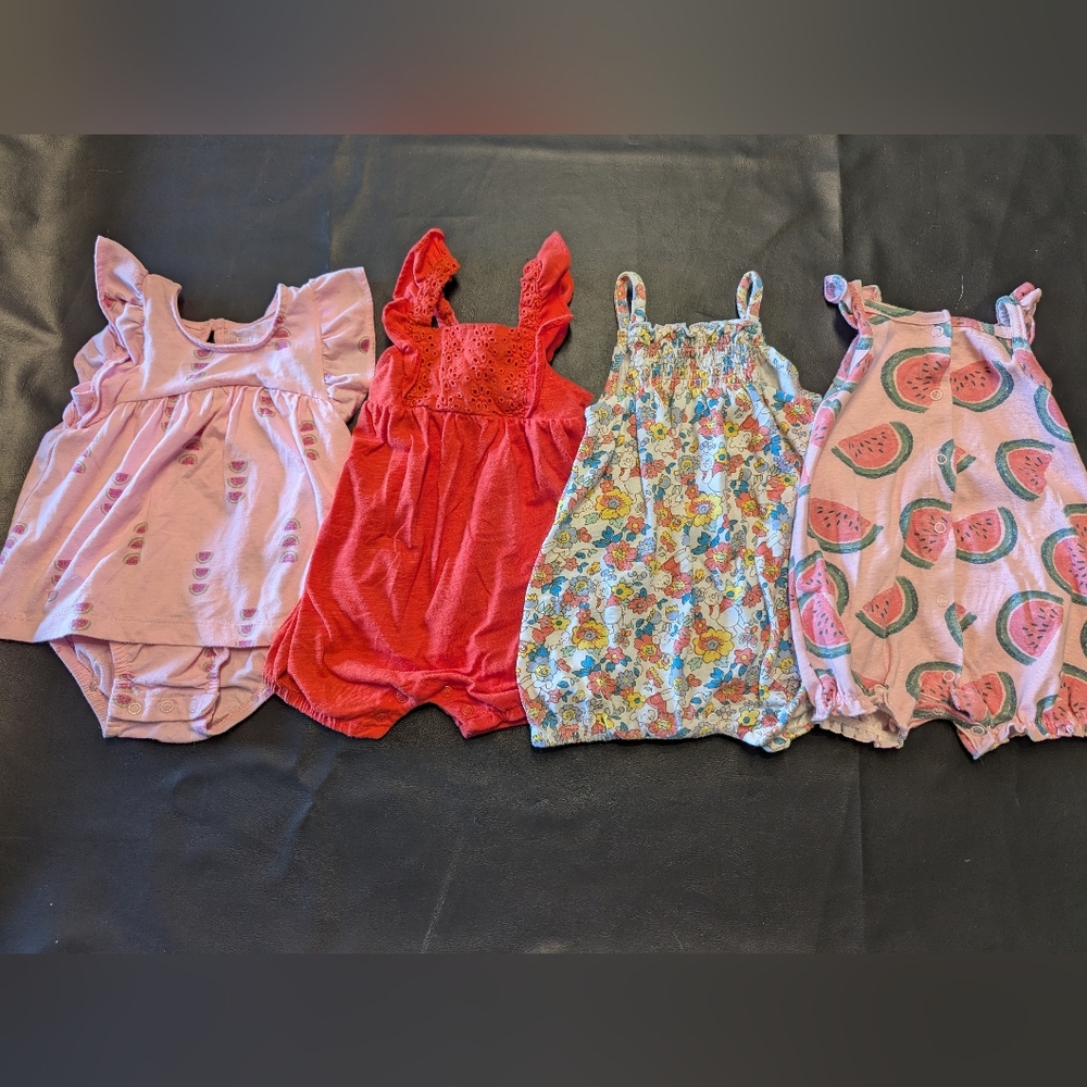 Colorful Baby Rompers Set - Picture 2 of 5